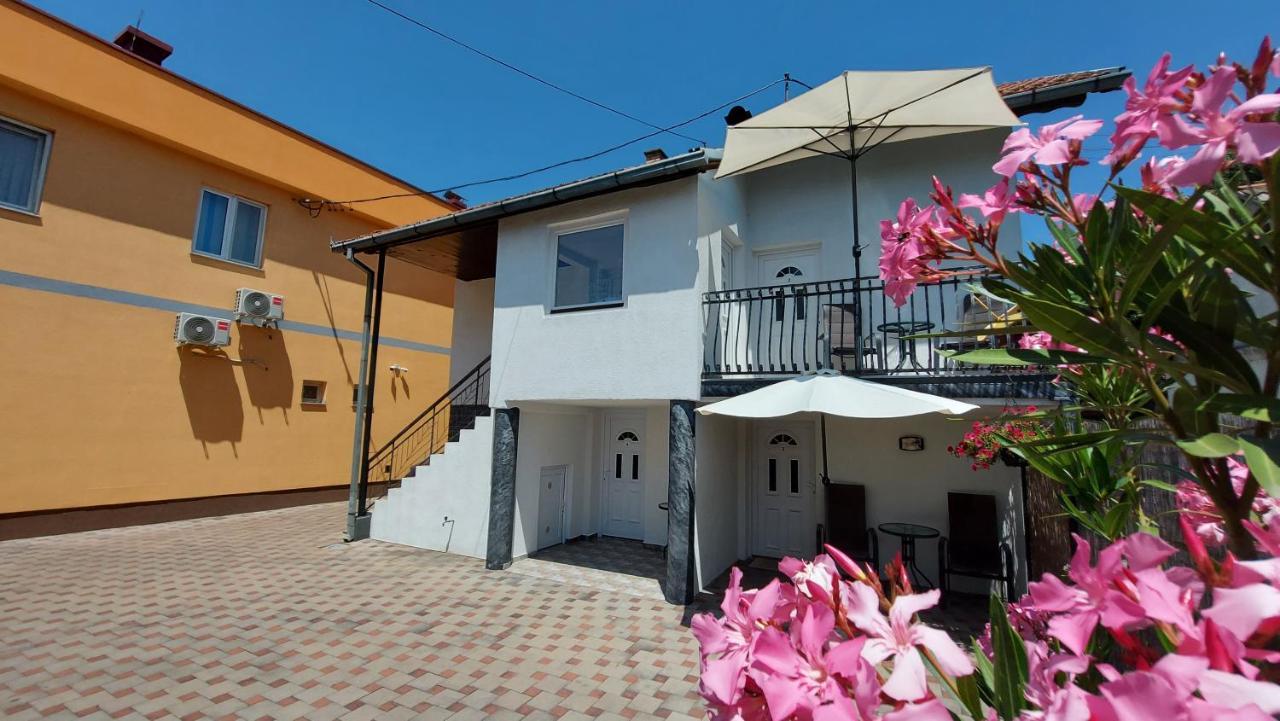 Apartment Kapetanovic Bosanski Samac Exterior photo