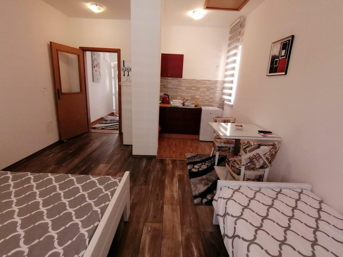 Apartment Kapetanovic Bosanski Samac Exterior photo